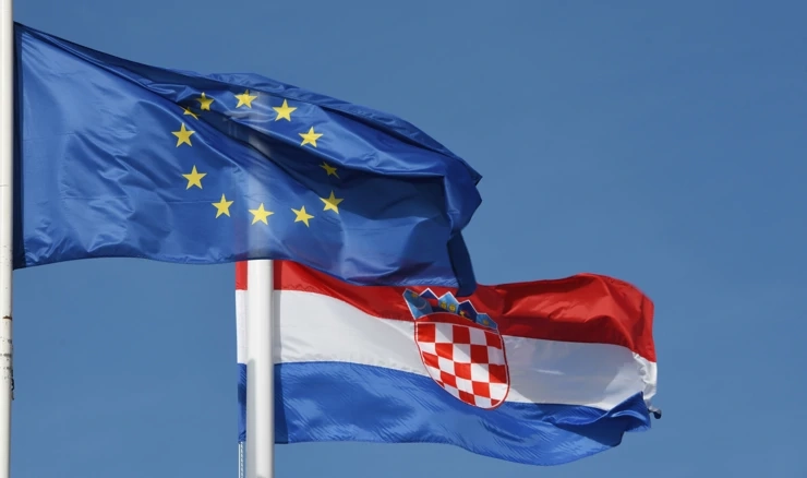 Zastave Europske unije i Hrvatske
