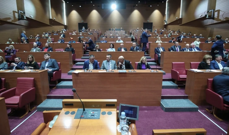 Sabor izabrao deset ustavnih sudaca, slijedi prisega na Pantovčaku 