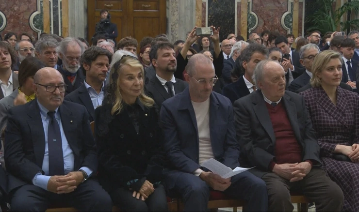 Papa Lav razgovarao s filmskim zvijezdama