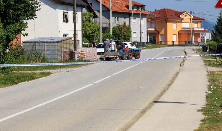 Sveti Križ Začretje zavijen u crno