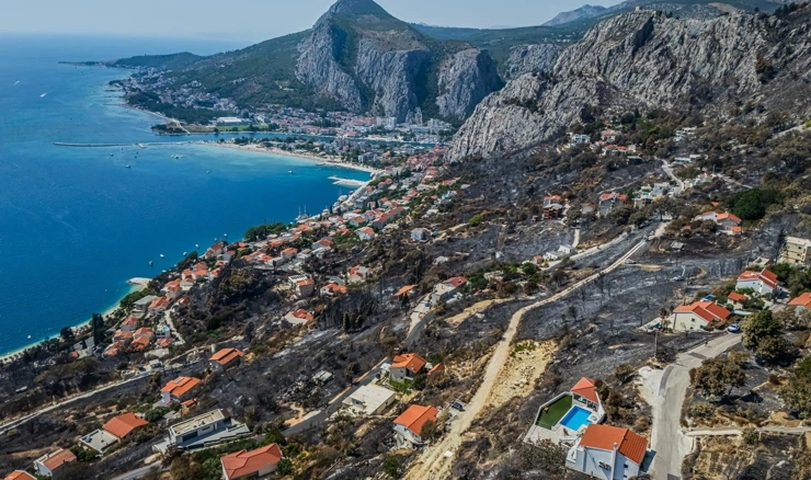 Posljedica požara u Omišu