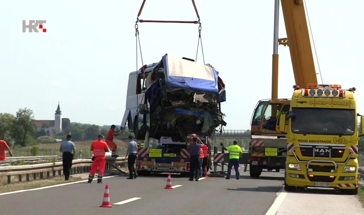 Nesreća poljskog autobusa kod Brezničkog Huma