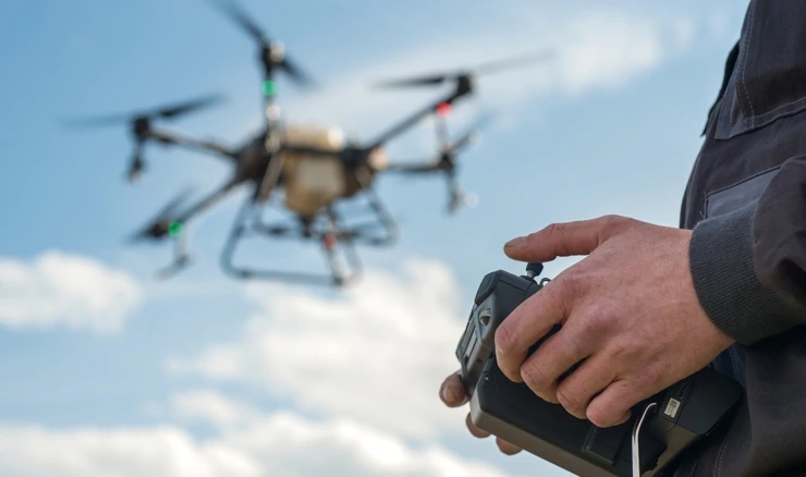 Najveća ruska stranica za zapošljavanje traži operatere dronova za obranu Moskve