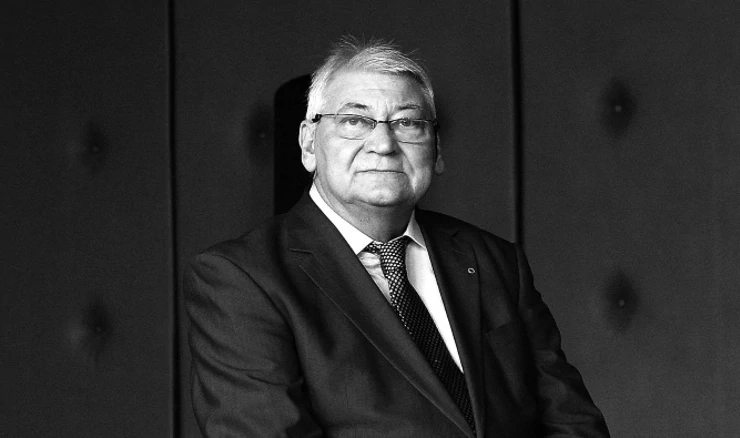 Prof. Mario Plenković