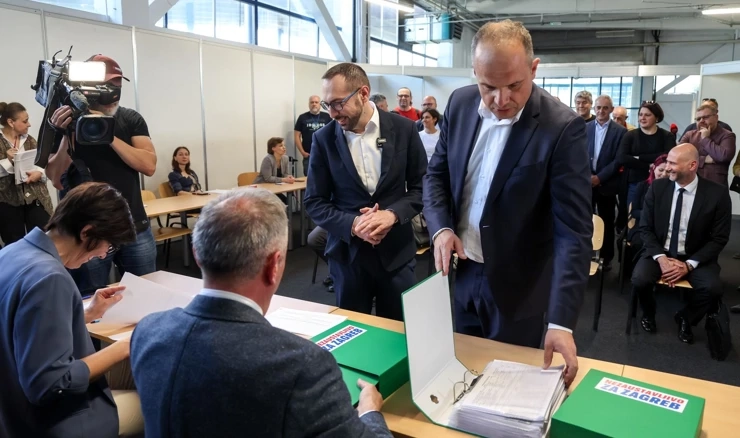 SDP i Možemo predali potpise za lokalne izbore u Zagrebu