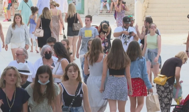 Veliki broj turista u Šibensko-kninskoj županiji