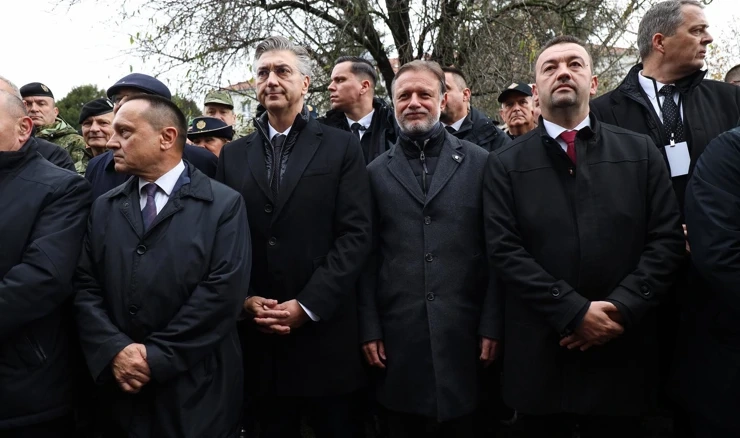 Plenković i Jandroković došli iskazati pijetet u Vukovar