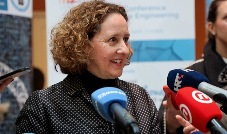 Nina Obuljen Koržinek