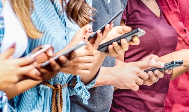 Korištenje pametnih telefona, ilustracija
