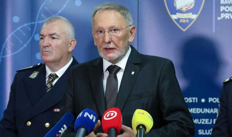 Davor Božinović