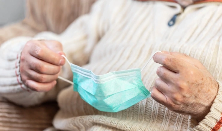 Nadolazeća sezona gripe mogla bi biti teška za starije osobe, upozorava ECDC
