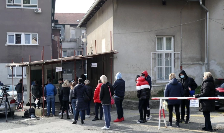 Gužva za testiranje