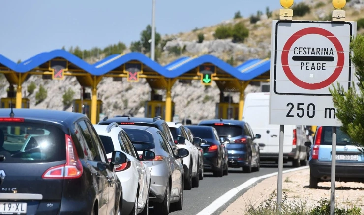 Proteklog vikenda naplaćeno 21 posto više cestarine nego lani