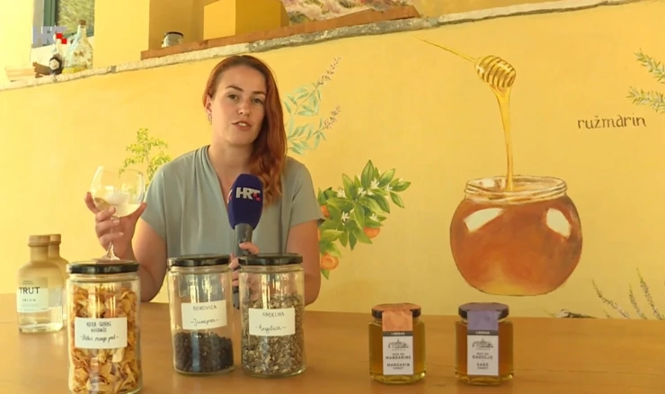 Dok čekaju povoljne vremenske uvjete pčelarima je proradila kreativnost