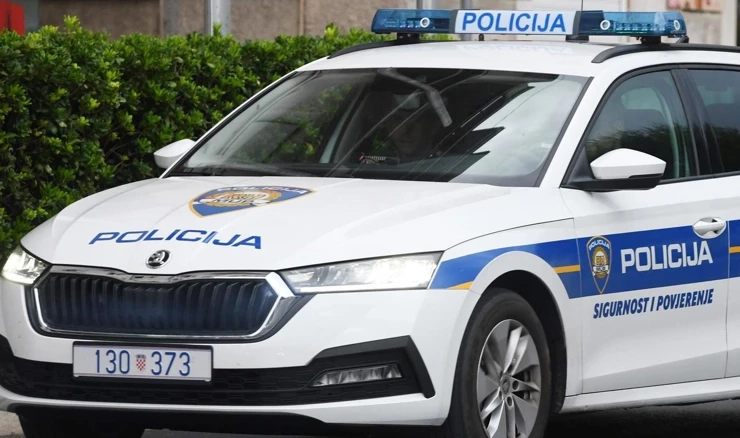 Policija