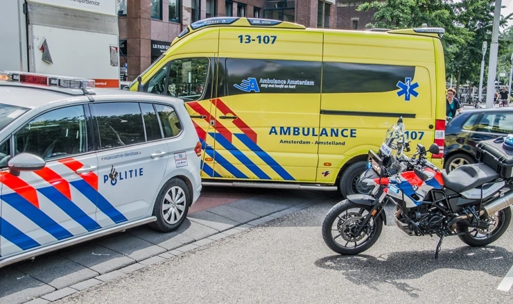 Intervencija policije i hitne pomoći