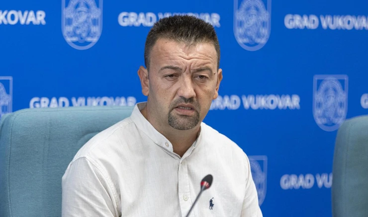 Marijan Pavliček