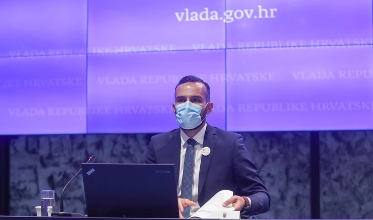 Ministar rada, mirovinskoga sustava, obitelji i socijalne politike, Josip Aladrović 