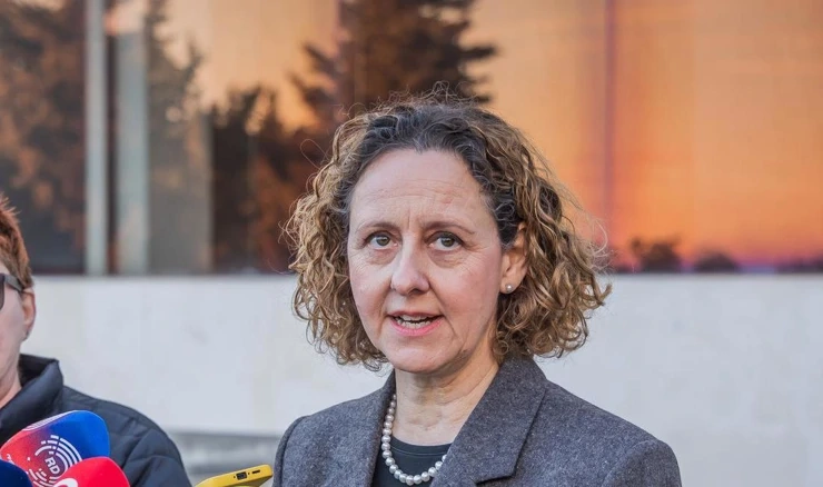 Nina Obuljen Koržinek