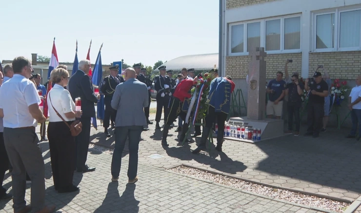 Obilježena 35. godišnjica pogibije policajaca iz policijske postaje u Belom Manastiru