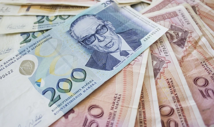 Konvertibilna marka, novac u BiH