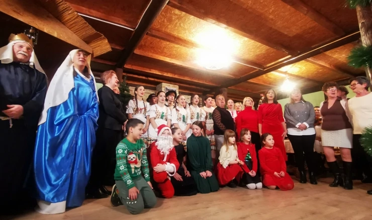  Svim na zemlji mir, veselje