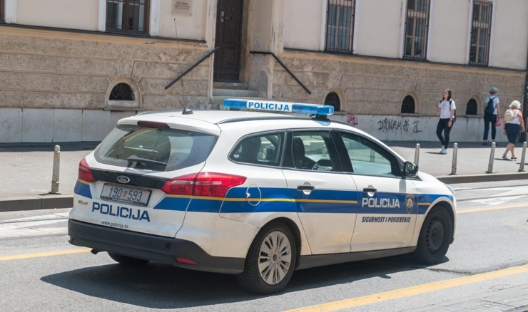 Policijsko vozilo
