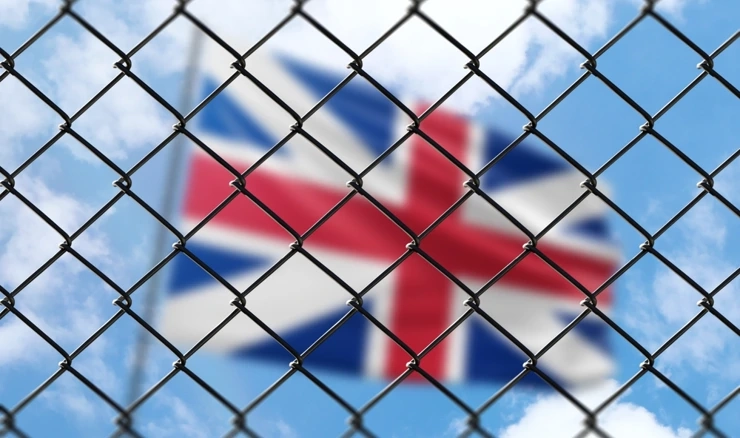 Dvojac je osuđen za špijuniranje istaknutih prodemokratskih protivnika kineske vlasti koji sada žive u Britaniji