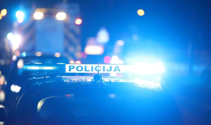 Automobil sletio s ceste u Gornjoj Bistri, jedna osoba poginula