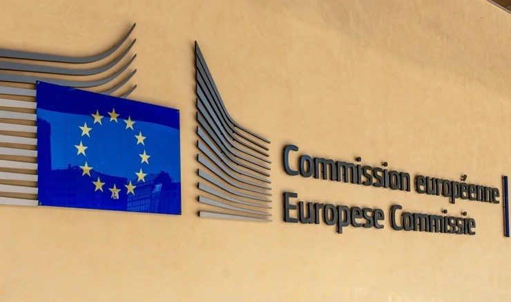  Europska komisija 