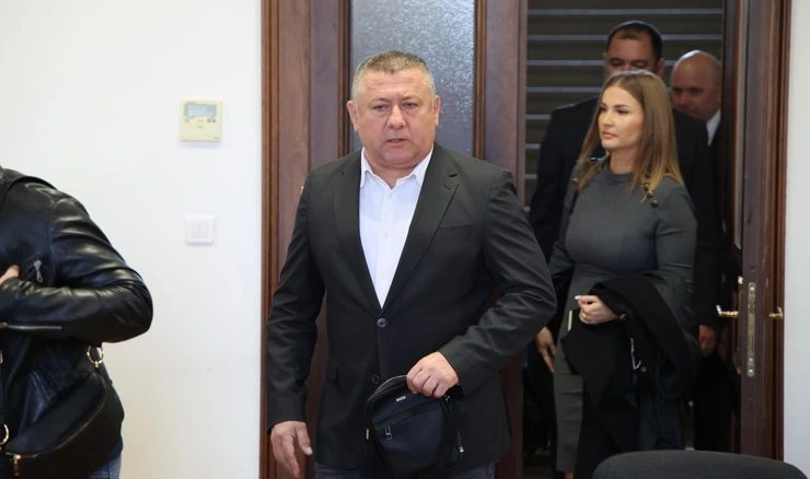 Suđenje bivšem vukovarsko-srijemskom županu Damiru Dekaniću