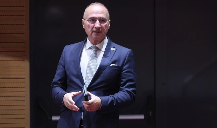 Gordan Grlić Radman