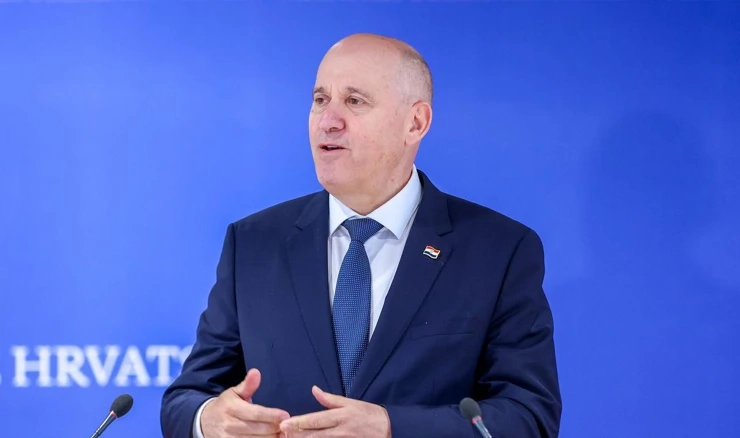 Ministar Branko Bačić