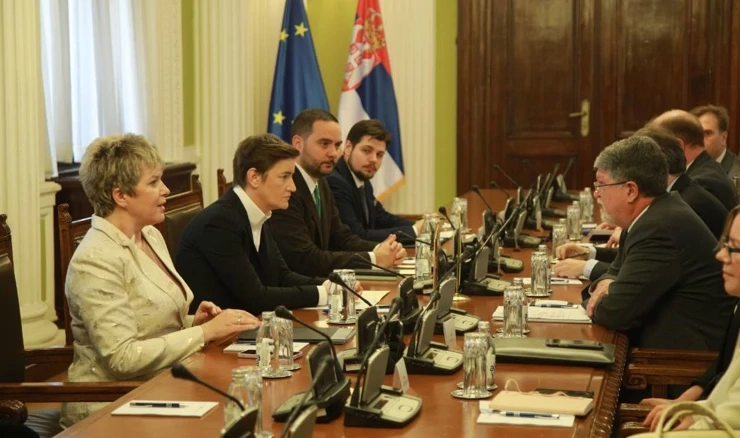 Sastanak Ane Brnabić i Tonina Picule 