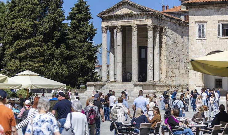 Pula
