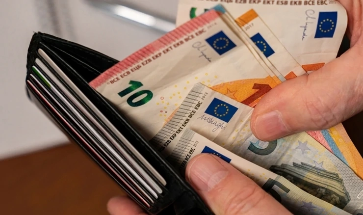 Mirovine narasle za 3,03 posto