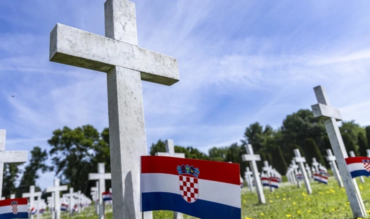 Memorijalno groblje u Vukovaru