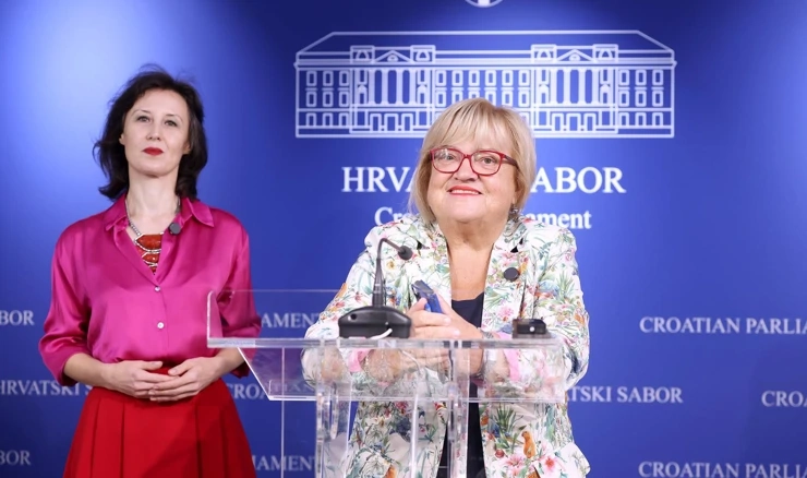 Dalija Orešković i Anka Mrak-Taritaš