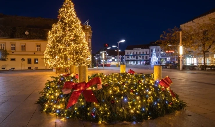 Adventski vijenac u Osijeku