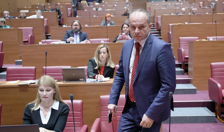 Siniša Hajdaš Dončić 