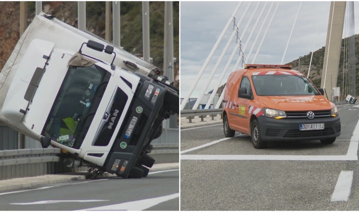 Bura prevrnula kamion na ogradu mosta 