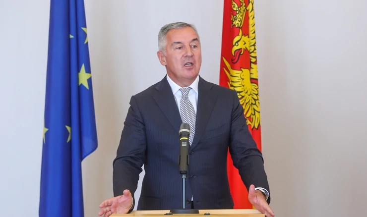 Potpisivanjem zakona smanjuju se njegove nadležnosti 