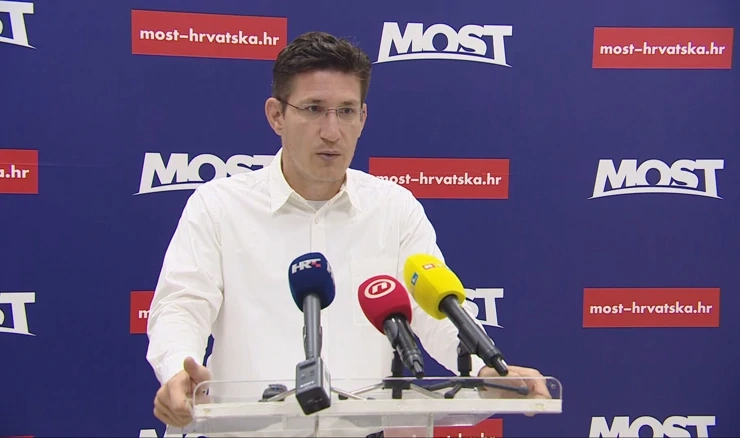  Zvonimir Troskot