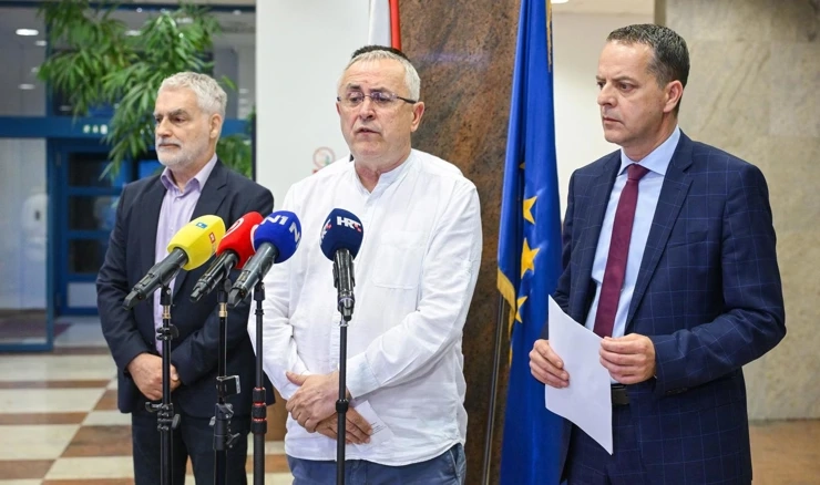 Izjave za medije nakon sastanka mirenja između sindikata i Vlade 