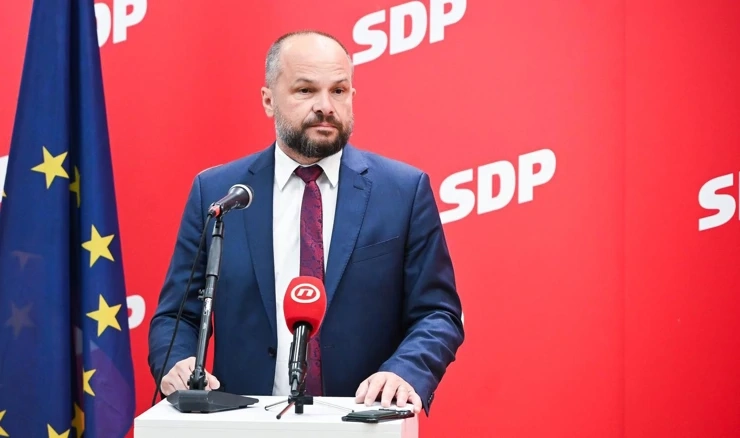 Siniša Hajdaš Dončić