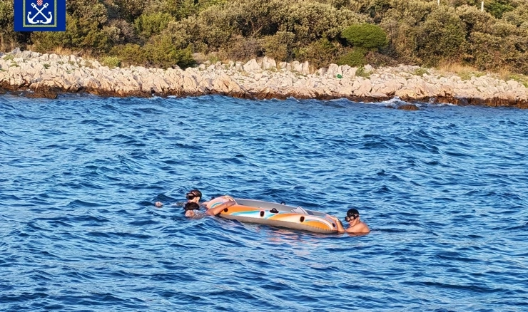 Kod Paga spašene tri osobe