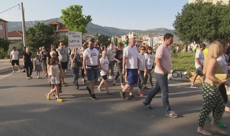 Na splitskim Brdima održan peti prosvjed protiv onečišćenja zraka