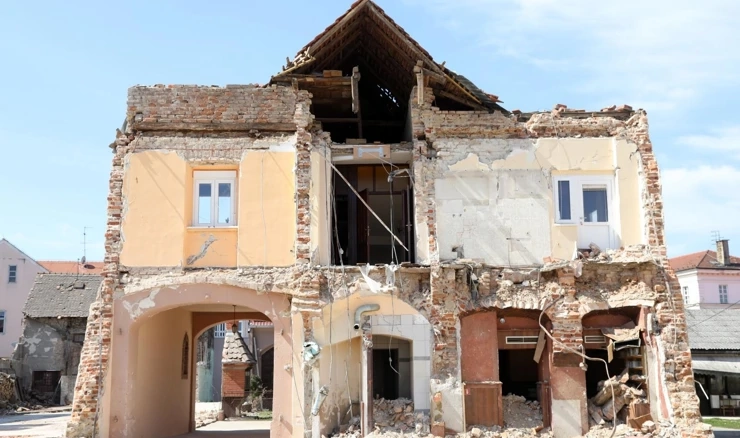 Pregled oštećenih stambenih objekata