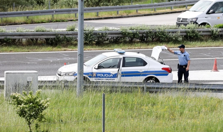 Policija