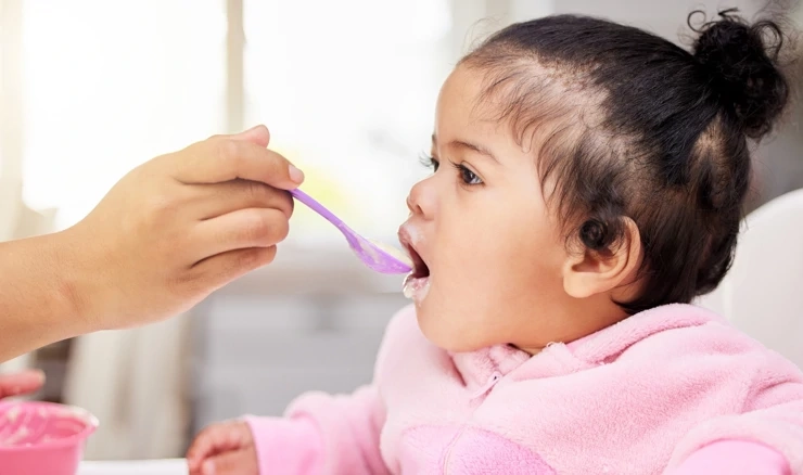 Opoziva se Babylove žlica za učiti jesti od silikona